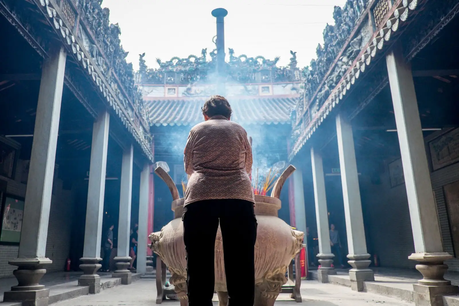 东莞中小企业代理记账与财务外包服务差异对比